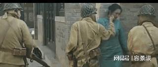 头：穿西装上战场我忍了貂蝉打鬼子太离谱爱游戏ayx网站剧中侮辱观众智商的镜(图2)