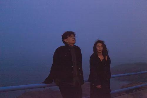 多半会是这3个结果看完你就明白了爱游戏ayx人老了长期分床睡的夫妻(图2)