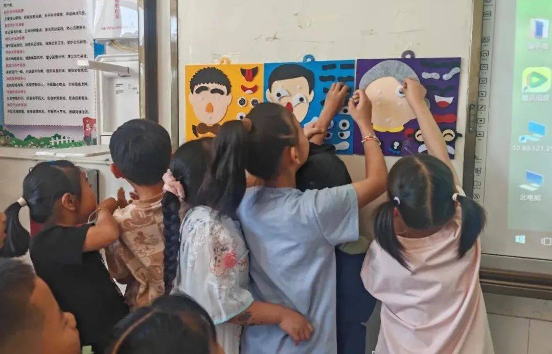 控中心开展全国爱眼日主题宣传活动爱游戏app网站手机版招远市疾(图2)